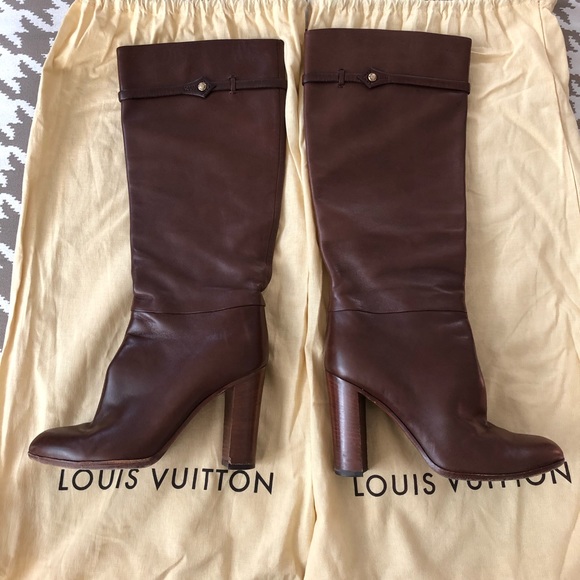 Louis Vuitton Calf Skin Boots - Picture 4 of 9